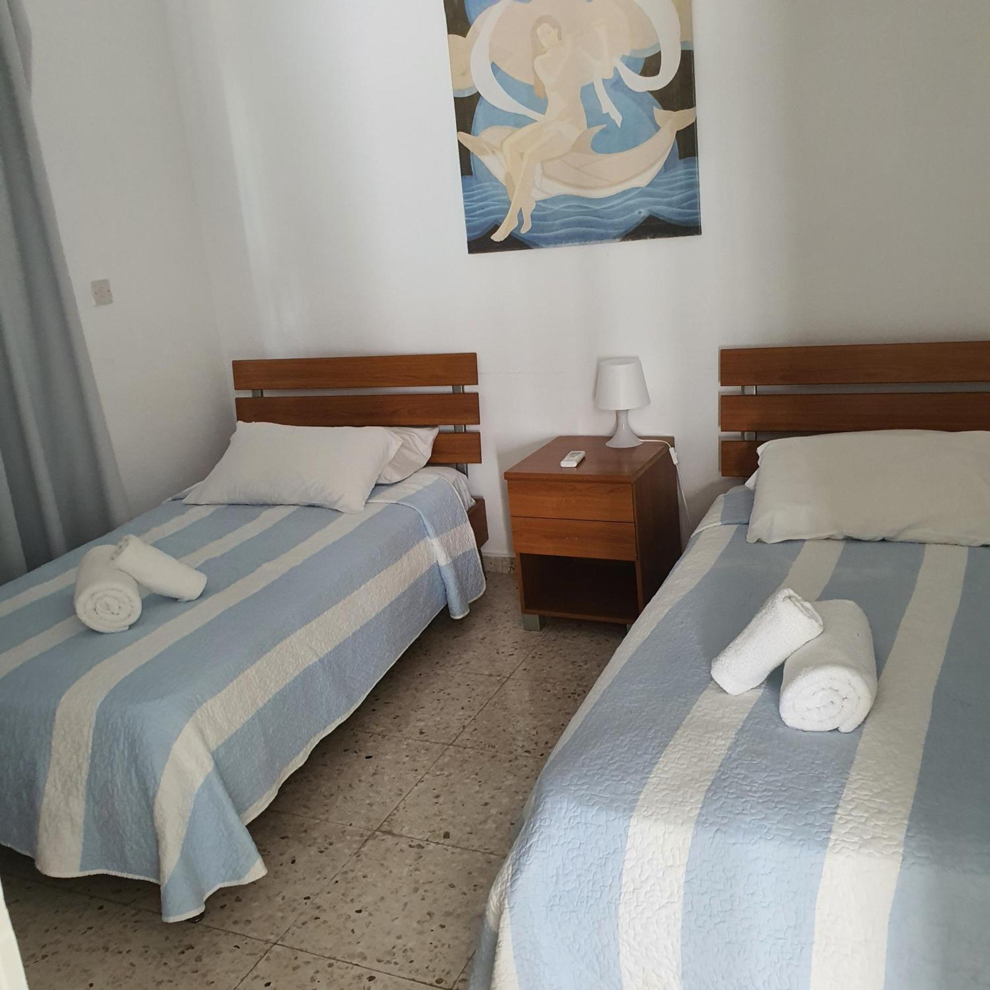G&E Harbour Apartments Латхи Экстерьер фото