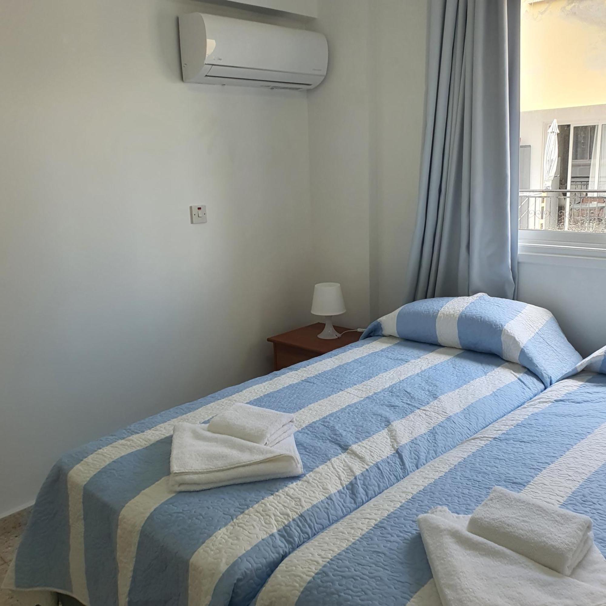 G&E Harbour Apartments Латхи Экстерьер фото